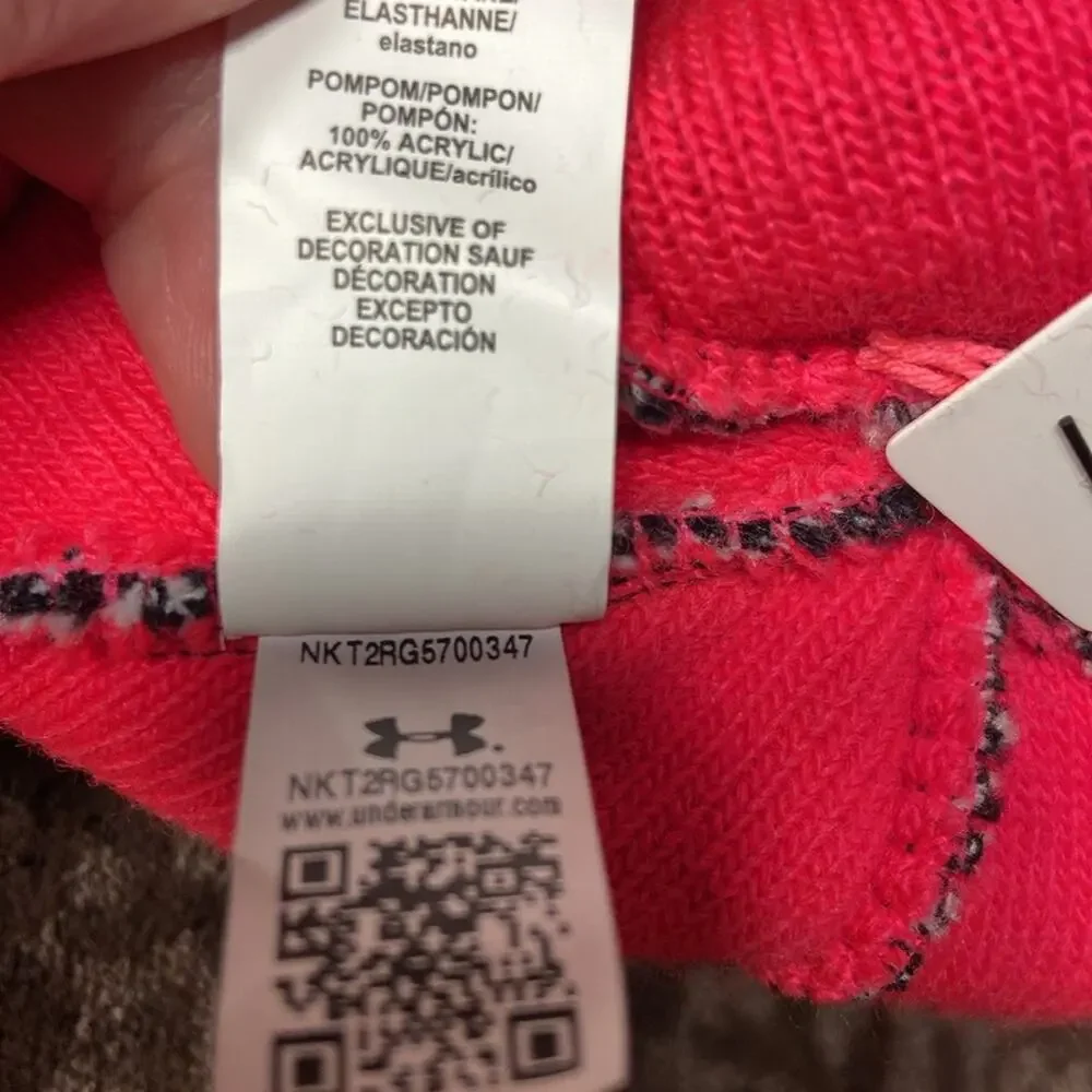 Under Armour Girls Black-Pink-Pom hat.‎